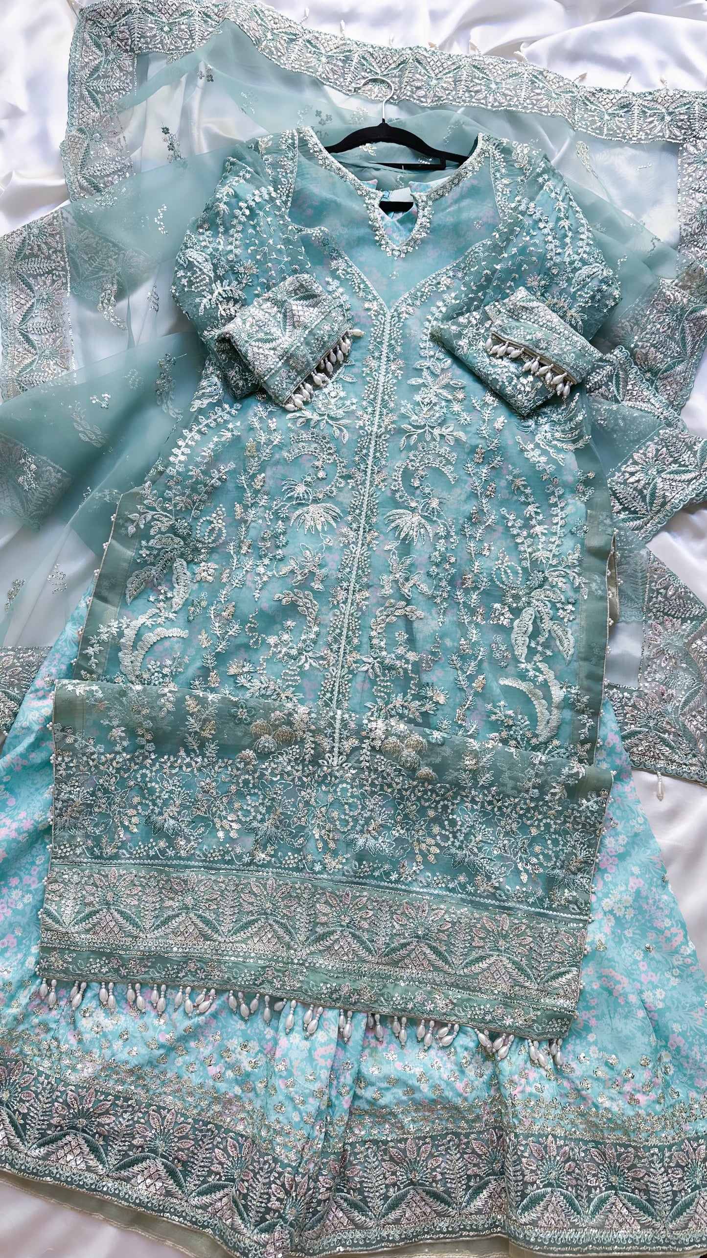 Noor 01
