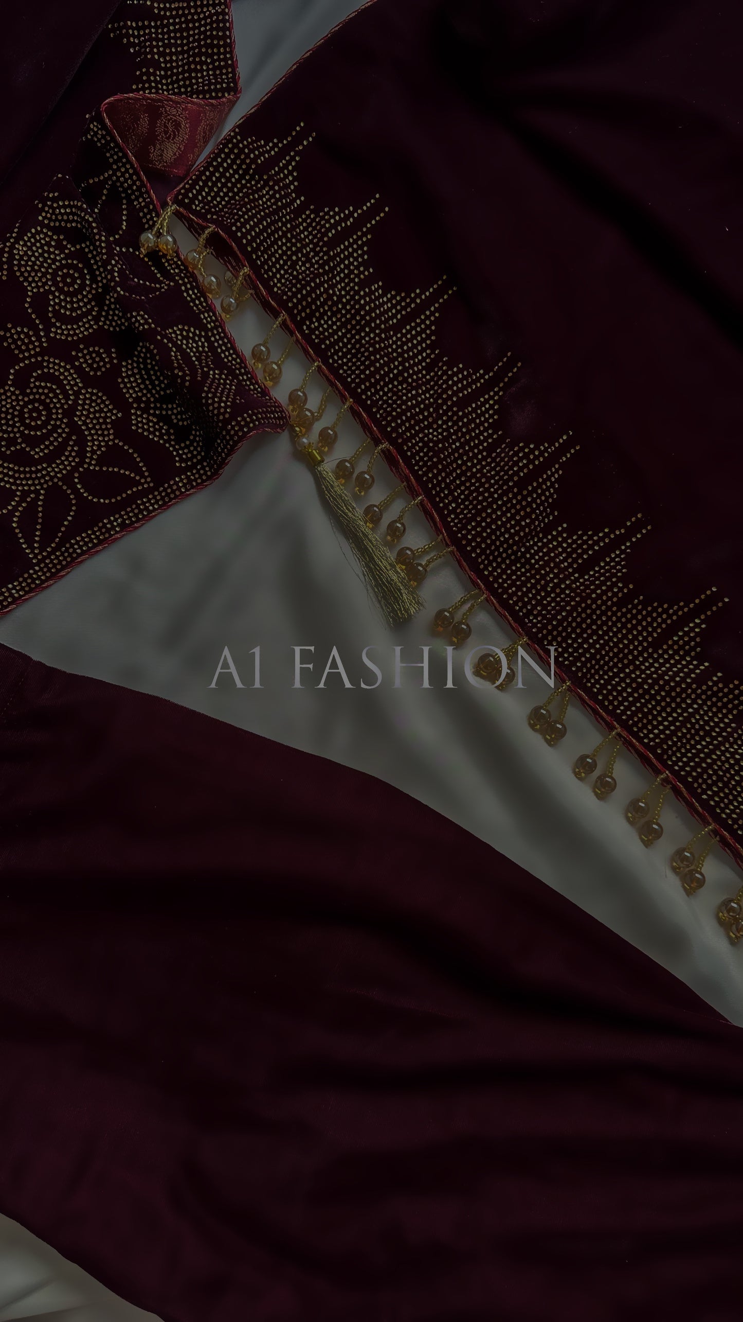 V104 | 3PC VELVET