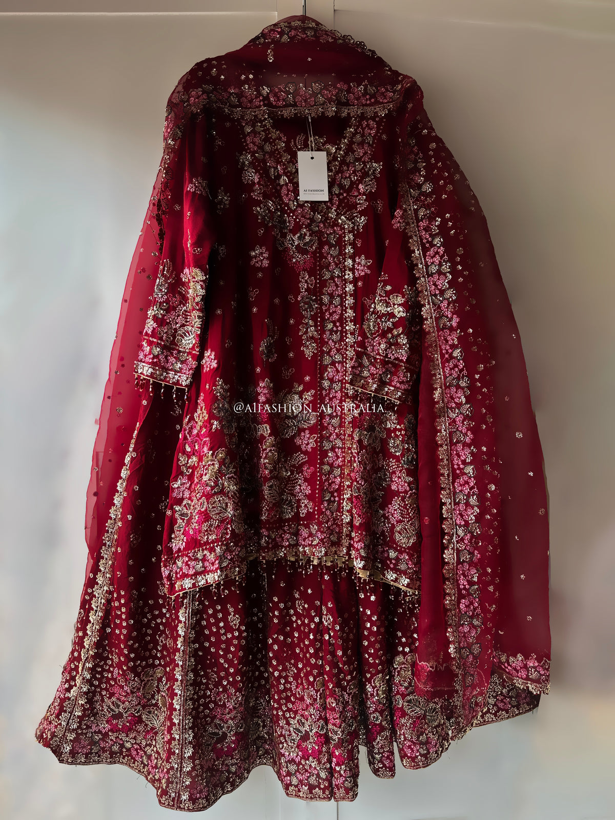 MAHNOOR