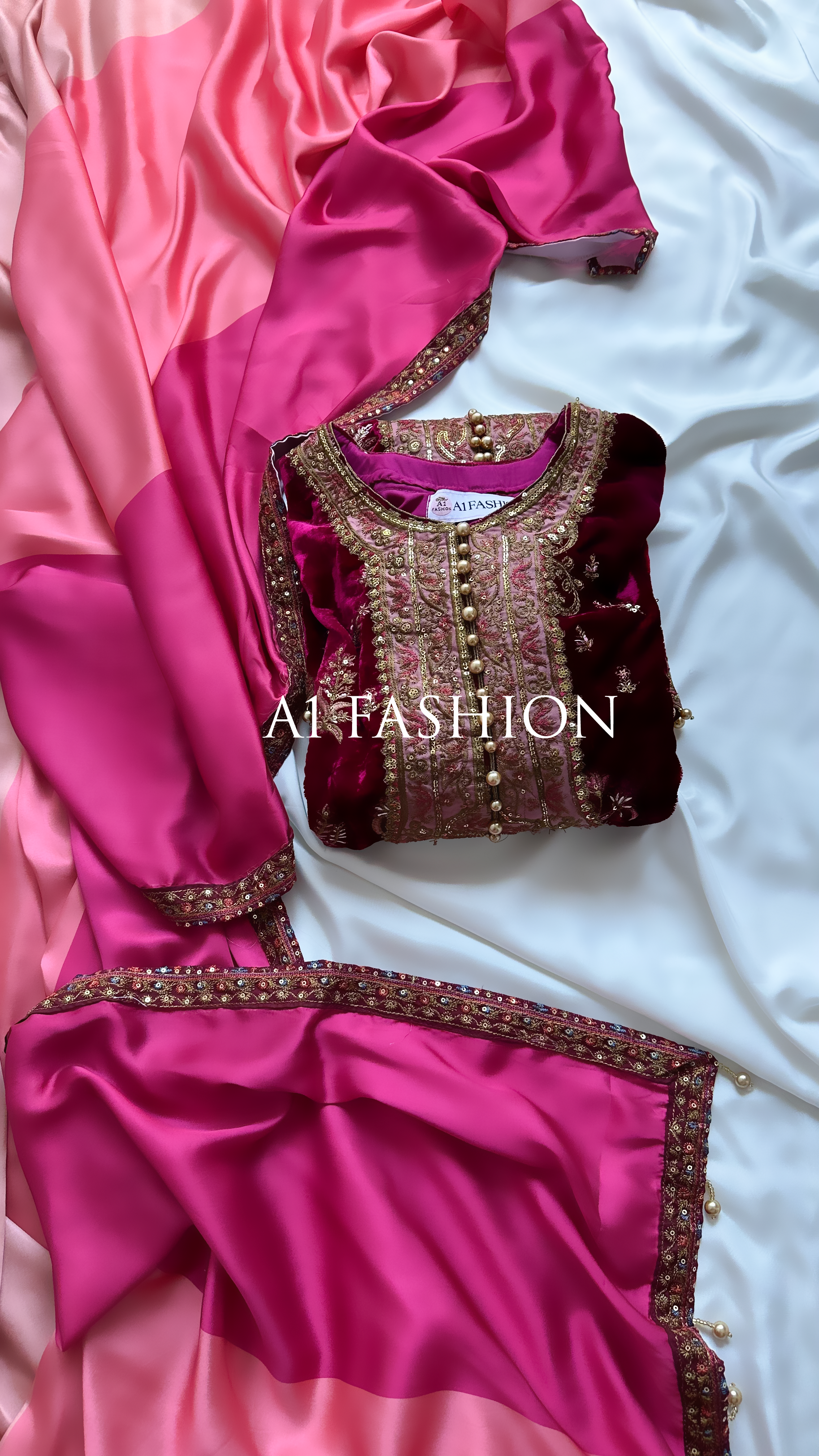 V201 | 3PC VELVET